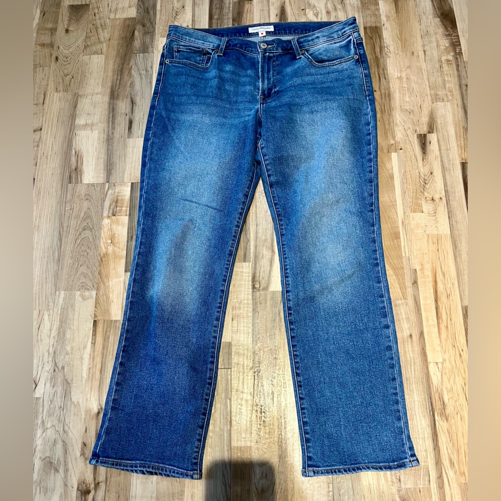 Lucky Brand Sweet Mid Rise Straight Jeans - Picture 2 of 9